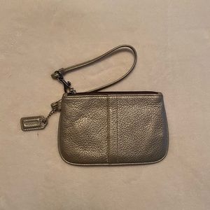 Wristlet